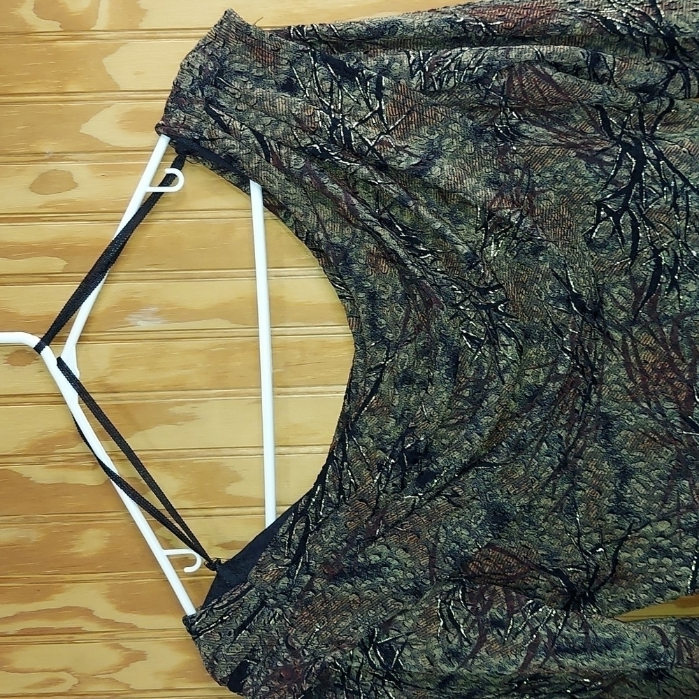 Ronnie Nicole by Ouida top
